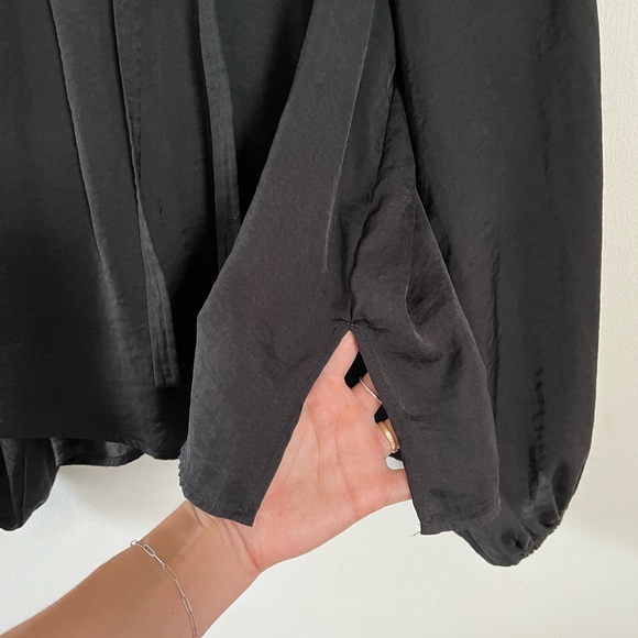 NWOT Gibson Latimer Balloon Sleeve Blouse - Picture 4 of 5